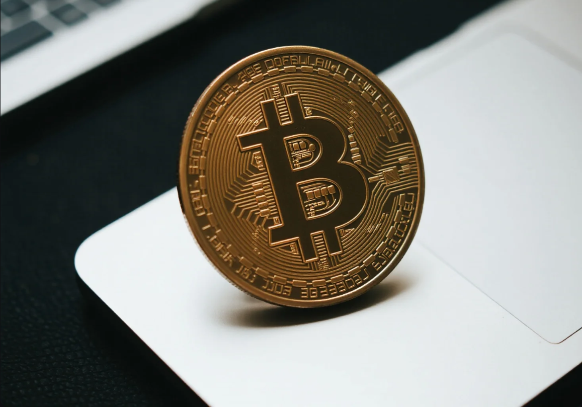 The Hodl Strategy in 2025: How Bitcoin Investors Are Playing the Long Game